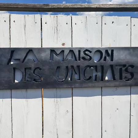 La Maison Des Unchats 3* Saint-Rambert-sur-Loire